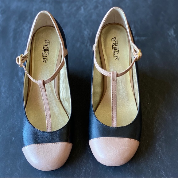 Seychelles T-strap Wedges - Picture 2 of 6